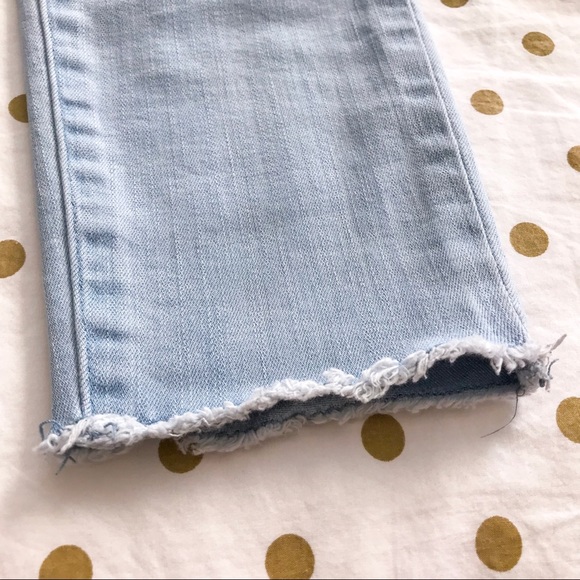 Light-Wash Skinny Crop Denim - Picture 4 of 6